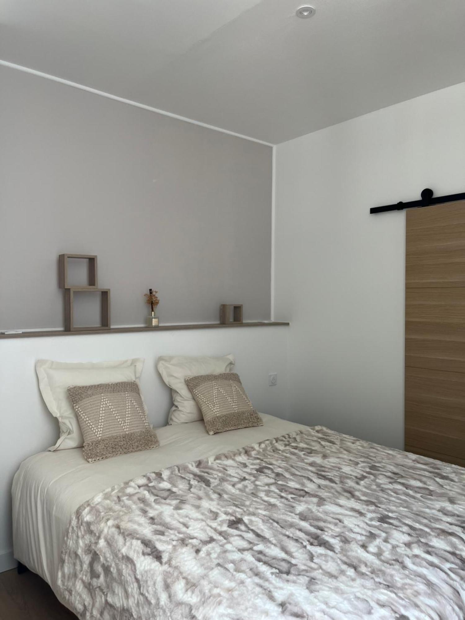 La Bruceliere Bed and Breakfast Issigeac Exteriör bild